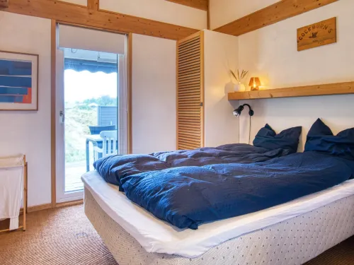 6 person holiday home in Blokhus-By Traum