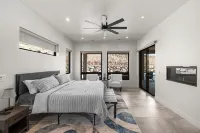 Beautiful 5 Bd/6 Bath - Zion's Edge, Kolob Canyon, Private Pool, Hot Tub, Views! Hotels in Virgin