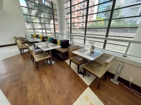 Três de Julho Flats - Paulista Отели рядом с достопримечательностью «Парк Ибирапуэра»