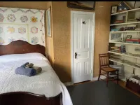 Rivers Edge Victorian Inn