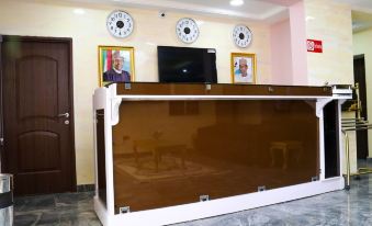 Madaki's Executive Suites