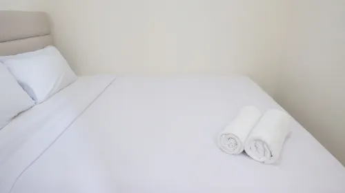 Homey 2Br at Puncak Permai Apartment - Wifi