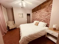 Main Street Panorama Hotels in Mountain View