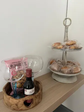 Garden House Madrid Отели рядом с достопримечательностью «Faunia»