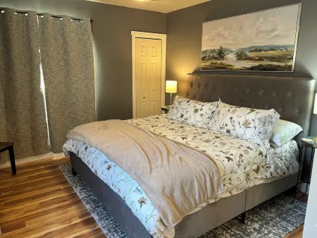 Quaint 3-bedroom house with AC, WiFi in delightful Lewiston