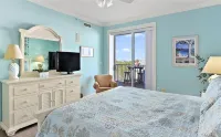 Belmont Towers 411 HUGE BALCONY, Boardwalk, Pool, Gym, Sauna, Ocean & Bay Views!