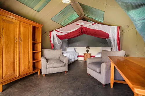 Adrift Overland Camp Hotels in Kagoma