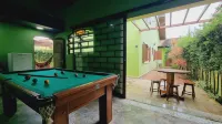 Casa Elegante Piscina Area Gourmet Hotels in Itanhaém