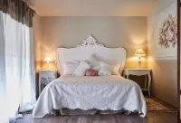 CR BnB Rozzano Hotels in Opera
