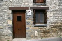 L'Englata house for 12 people Hotel di Castiello de Jaca