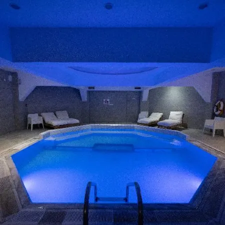 King Jason Paphos - Designed for Adults by Louis Hotels