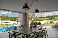 New Design Villa, in the green heart of Istria, ideal for family holidays - Swimmingpools