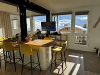 South facing, ski in ski out, apartment for 6 to 8 people