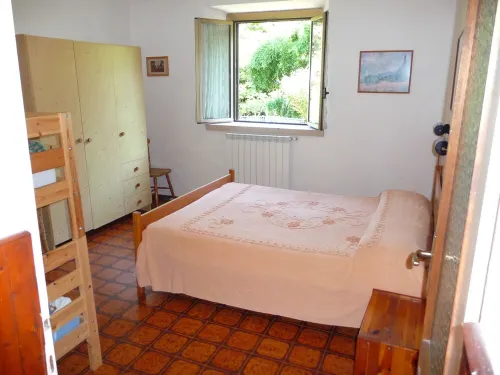 Casa al Ponte apartment with private garden, Wifi Internet! - 2-Star