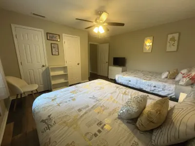 Charming 1-bedroom 2 Queen Bed,1 sofa bed Apartment in Valdosta!