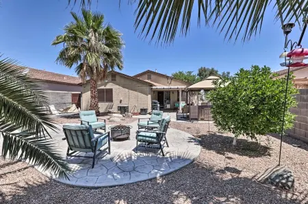 Huge Discounts For Your Arizona Vacation! Отели рядом с достопримечательностью «Уисперинг Уинд»