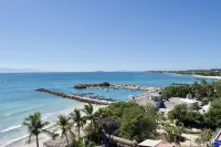 Farito Beachfront Penthouse, Surf & Paddle Board.