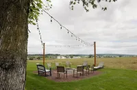 Travelers Rest Motel