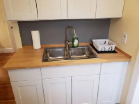 The West Loft at Dartmouth Avenue *New 1-Bed Apt