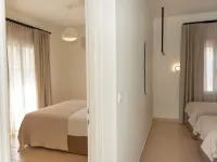 Ellinas Hotel Hotels near شاطئ ماربل