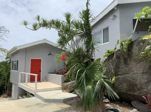 Waterfall Oasis - Ocean Views, Minutes to Magens Bay & Private Pool!