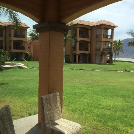 PARADISE AT BAHIA DELFIN / BEAUTIFUL  1ST FLOOR, POOLSIDE, OCEANVIEW , GOLD ZONE