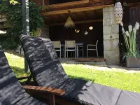 4-star apartment in a magnificent Savoyard chalet - 50 m from the slopes