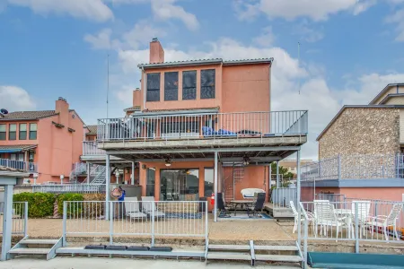 Moonshine Cove Отели рядом с достопримечательностью «Horseshoe Bay Resort - Ram Rock Course»