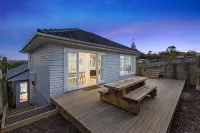 Sun-Soaked Holiday Home Close to Beach Hotels near Kinloch Reserve