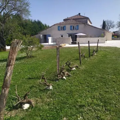 Country cottage in Quercy with private swimming pool