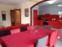 Ap. Arosa - Spacious 3-Bedroom Apartment in Quiet Villa-Lobão, Santa Maria Feira