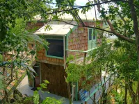 New Moon - Beautifully Built Cottage with Views of Coral Bay Hotels in Coral Bay