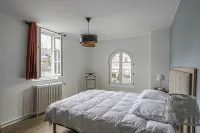 House with garden and free parking Hotels in Etretat