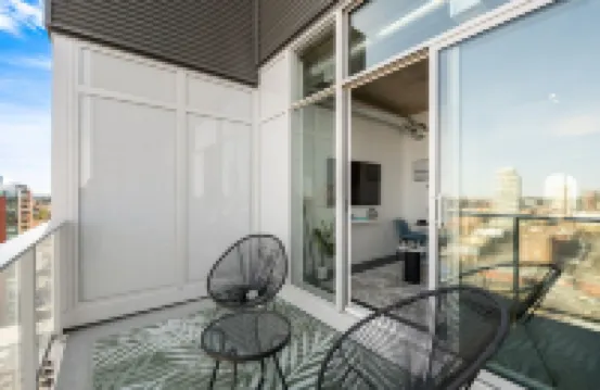 Studio Just Steps from Stampede Park: Luxury Living