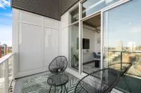 Studio Just Steps from Stampede Park: Luxury Living