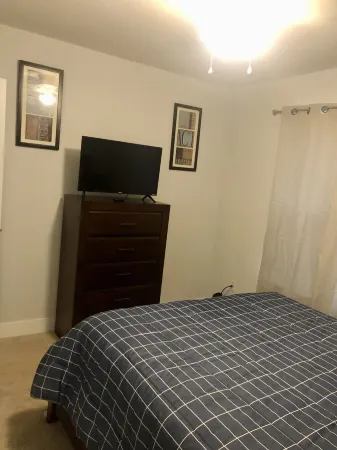 Home Away 2Br Отели в г. Роулетт