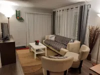 Cozy home with all the amenities you need, just 1min walk from a beautiful beach