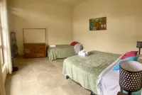 Casitas Catarina 2“A home away from home ” Hotels in 