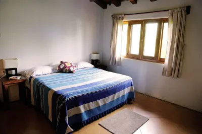 Beautiful, new beachfront villa-saltwater pool, gardens, directly on the ocean!