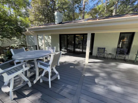 Ivy Kirk Cottage in the Village of Pinehurst
