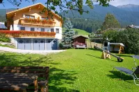 As a guest, leave as a friend ...