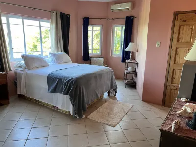 Jah Freedom Inn Negril Отели в г. 