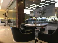 Hotel Alodia Powered by Archipelago Hotels in East Tanjung Karang