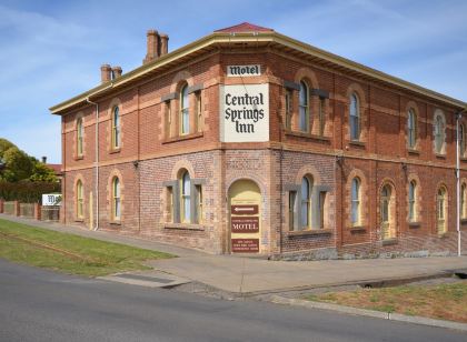 Central Springs Inn