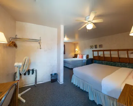 Triangle Motel Hotels in Silverton