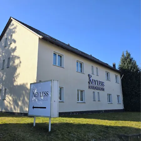 KEYLESS Boardinghouse Отели рядом с достопримечательностью «Билефельдский университет»