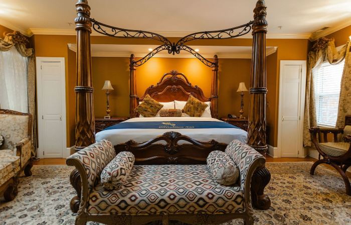 1840s Carrollton Inn
