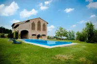 Antico Borgo di Tabiano Castello - Relais de Charme Hotels in Salsomaggiore Terme