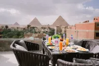 Tuya pyramids inn