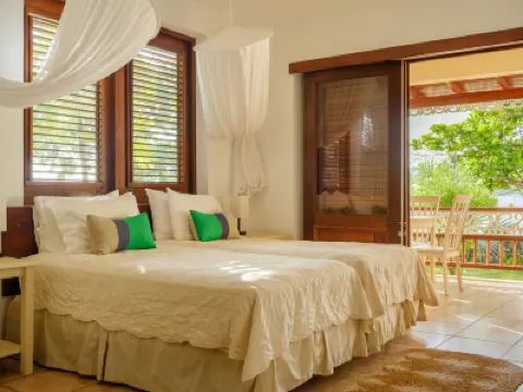 Gingerbread Suites Hotels in 